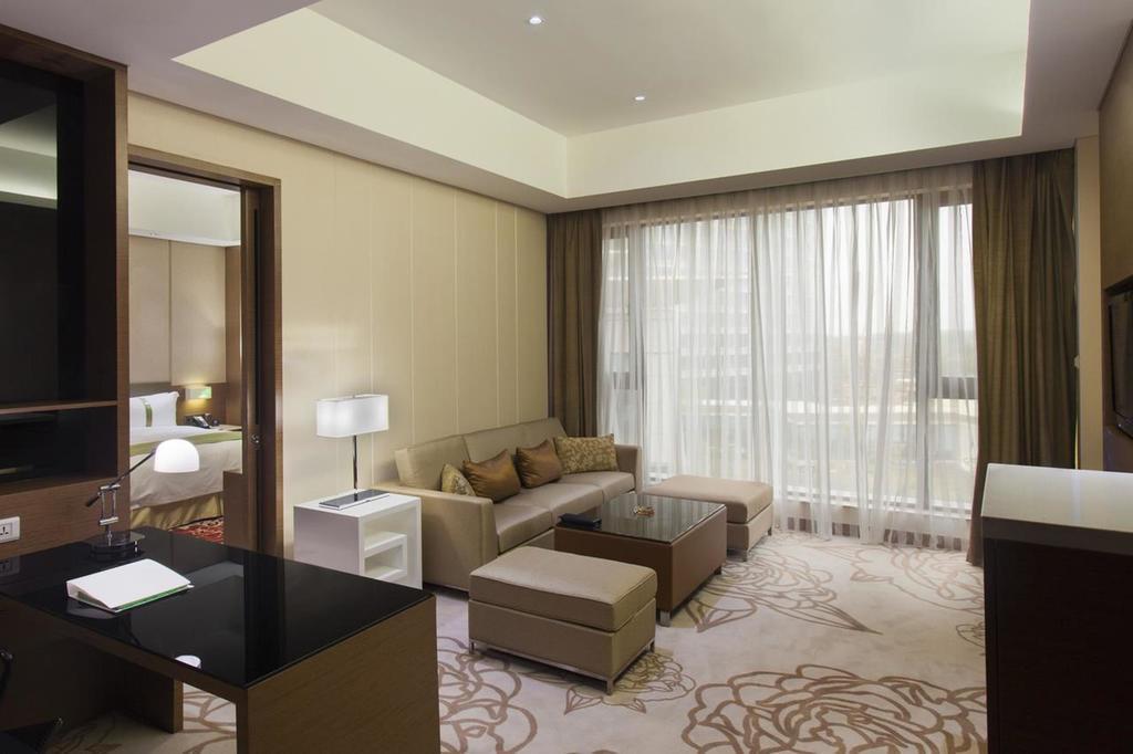 Holiday Inn Nanyang By Ihg 외부 사진